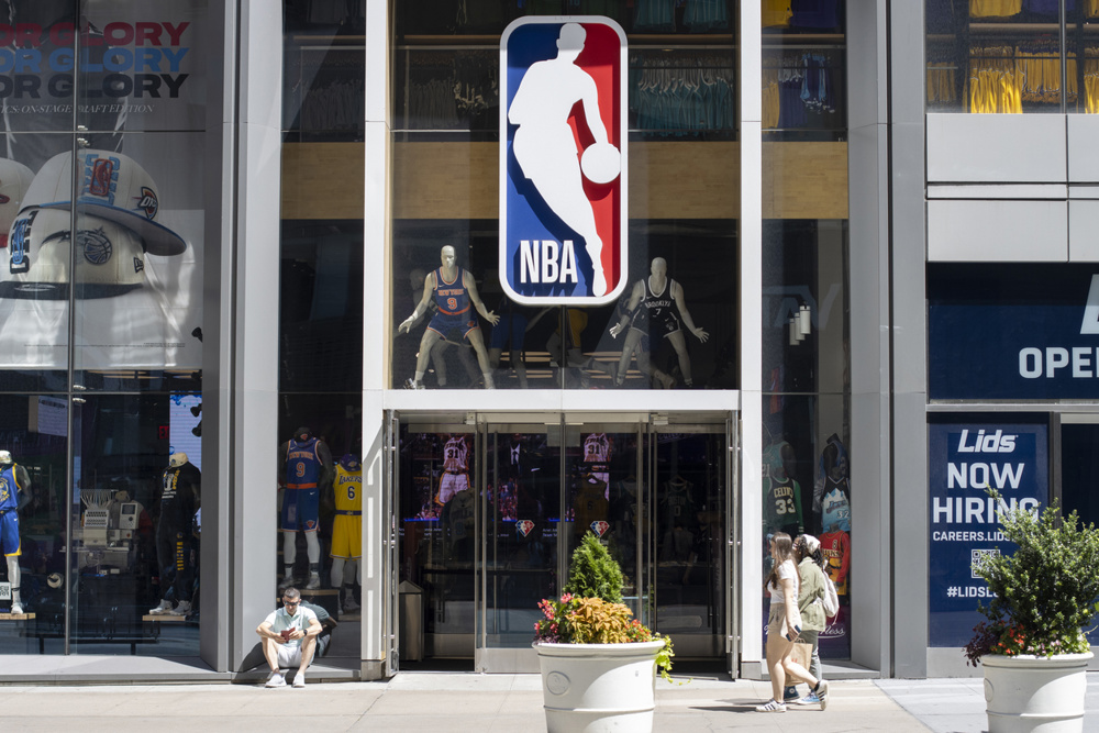 New York, NY, USA - July 4, 2022: Front view of the NBA Store on the 5th Avenue in Midtown Manhattan, New York City