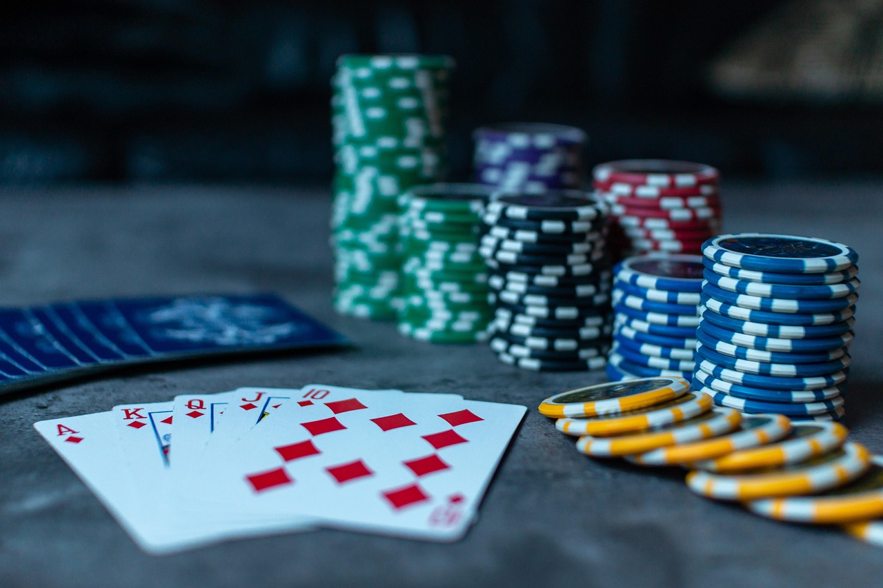 From novice to pro: Navigating your online poker journey