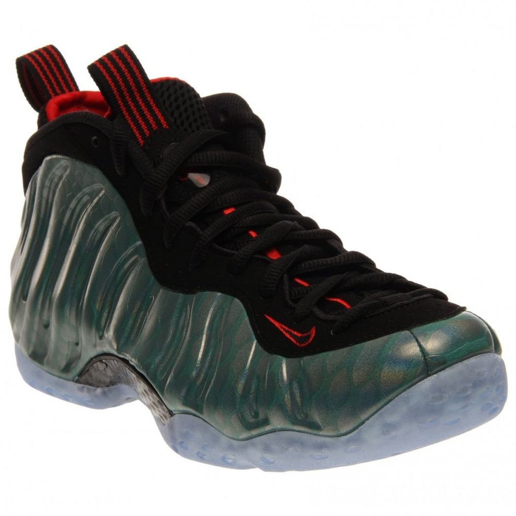 Air Foamposite One: Angled