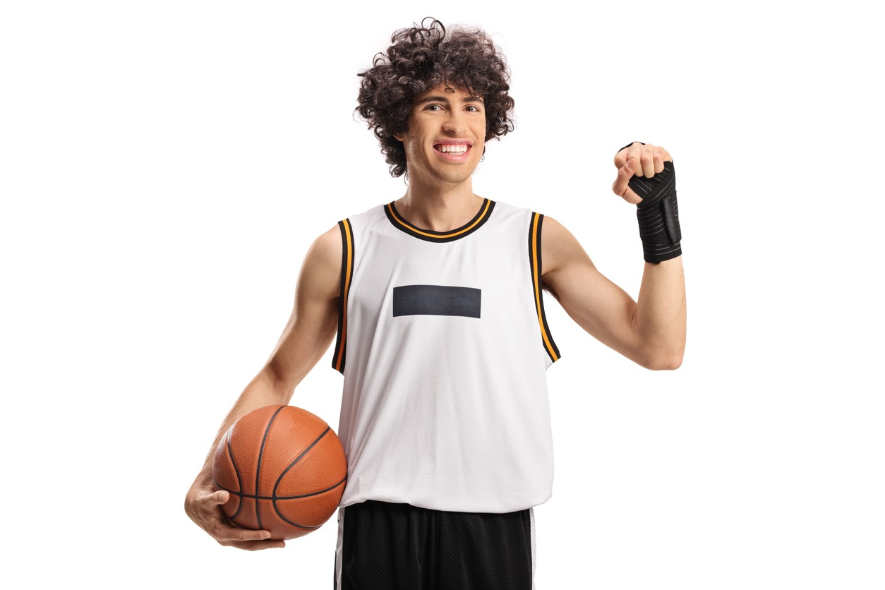 basketball player wearing a wrist brace