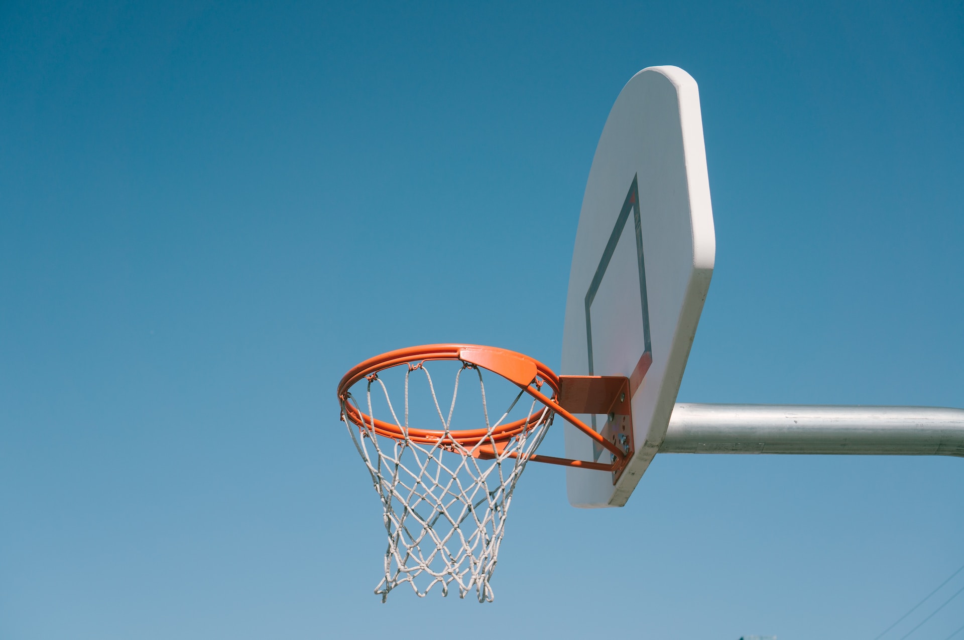3 Tips for Buying A Basketball Hoop