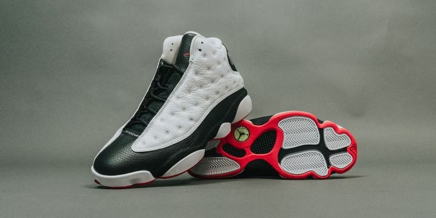 Air Jordan 13 with a modified herringbone traction pattern