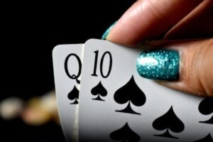 Reasons Why You Should Play Poker Online