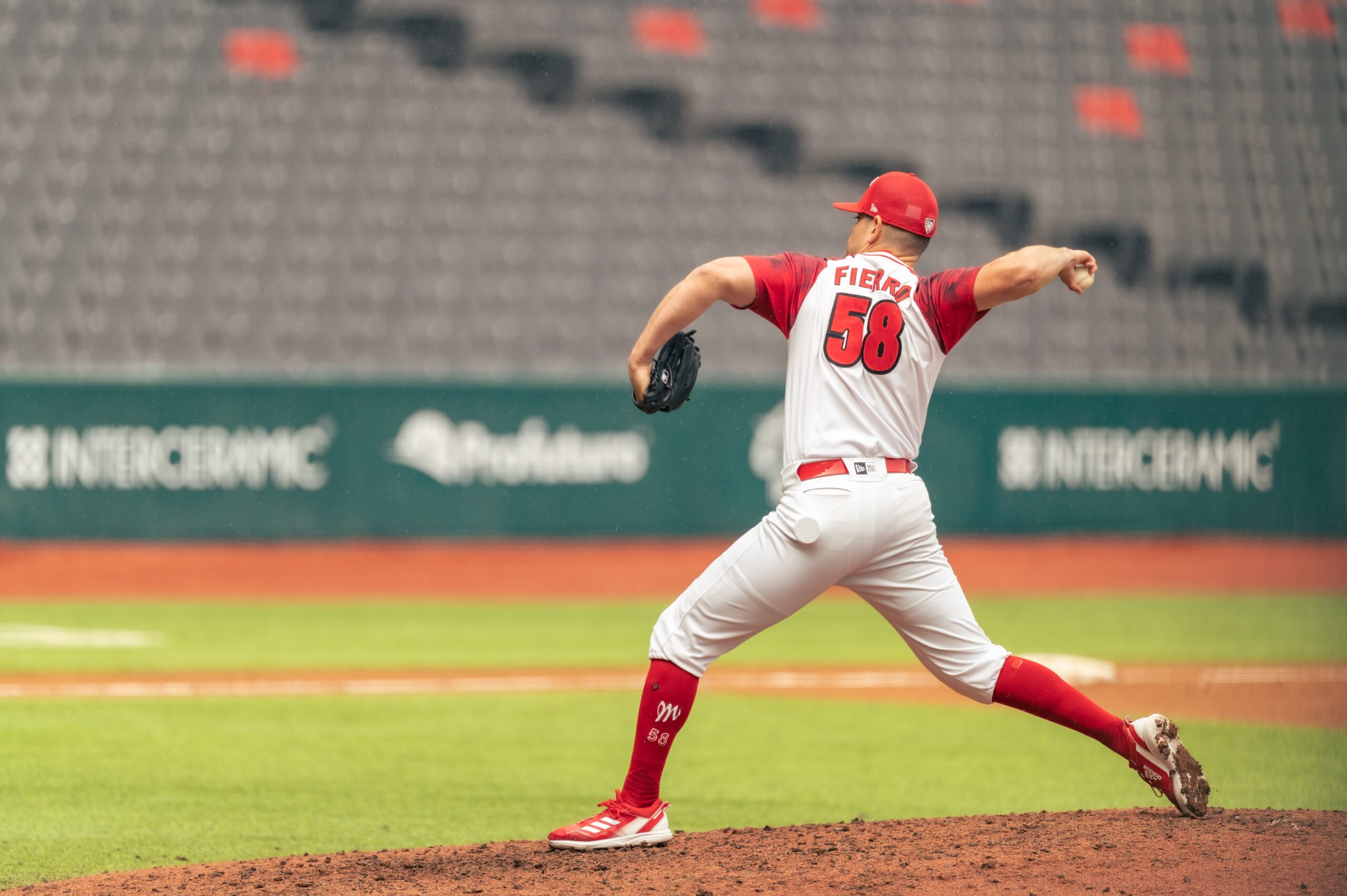 Elevating Your Game The Importance of Baseball Leg Sleeves in Amateur Leagues